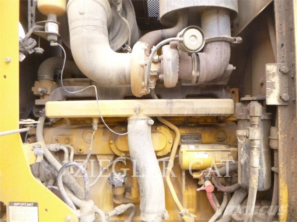 John Deere & CO. 770D Buldožeri gusjeničari