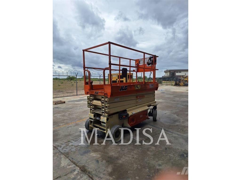 Jungheinrich 3246ES Škaraste platforme