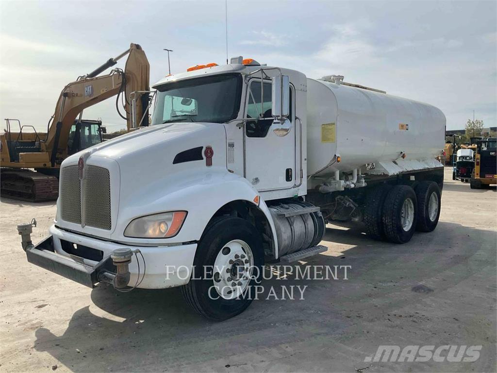 Kenworth WTRTRK4K Kamioni cisterne