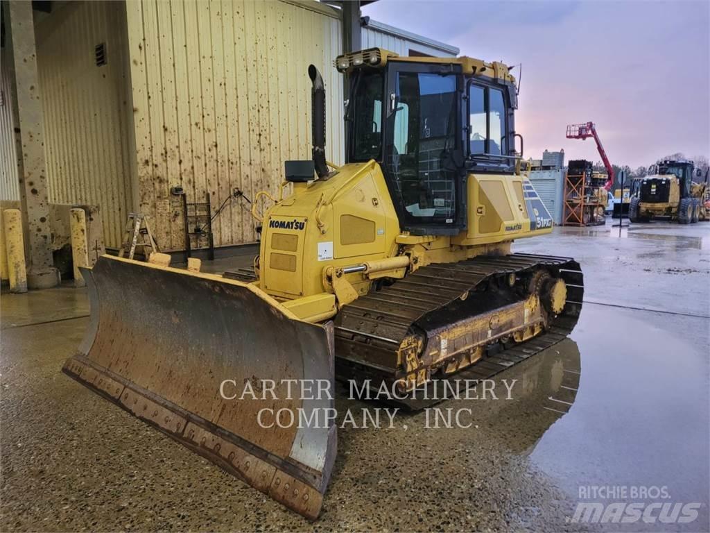 Komatsu D51 PXI Buldožeri gusjeničari