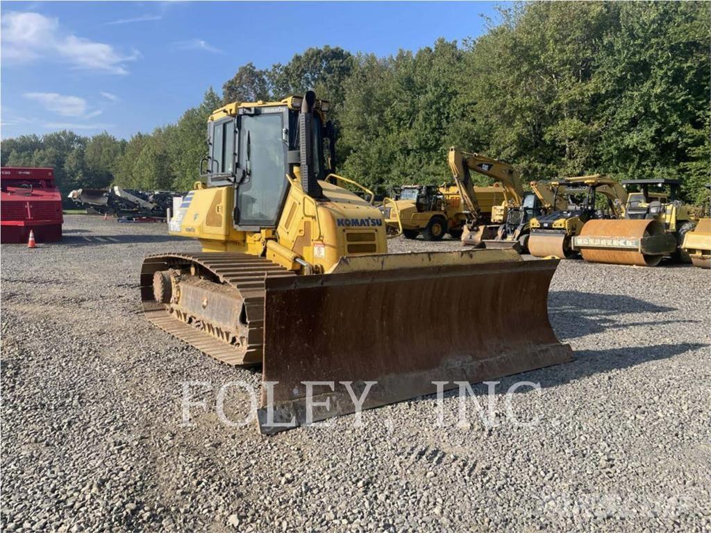 Komatsu D61PX1-23 Buldožeri gusjeničari