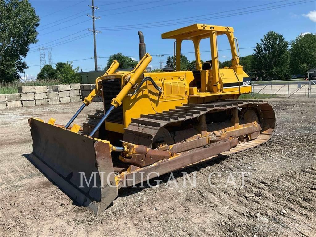 Komatsu D68 Buldožeri gusjeničari