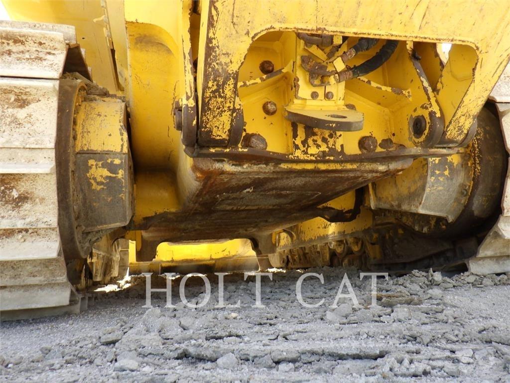 Komatsu D71EX-24 Buldožeri gusjeničari