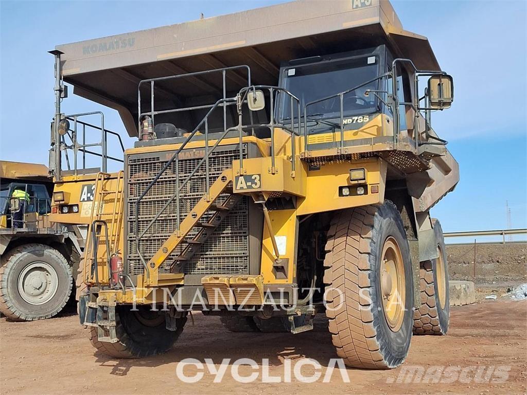 Komatsu HD785-7 Zglobni demperi