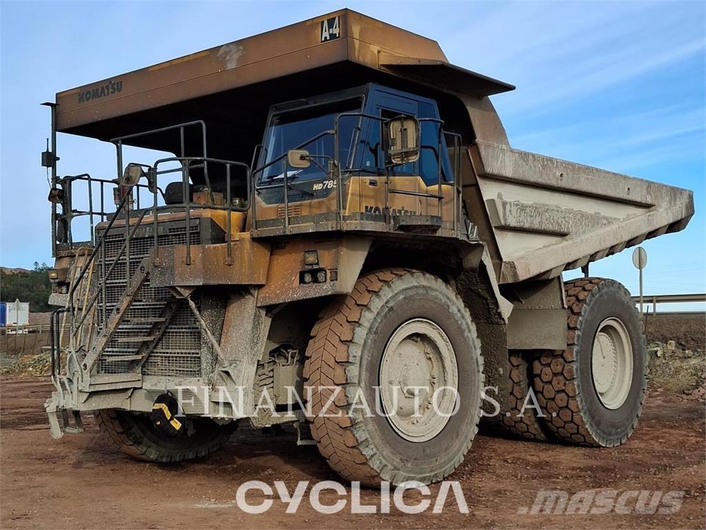 Komatsu HD785-7 Zglobni demperi