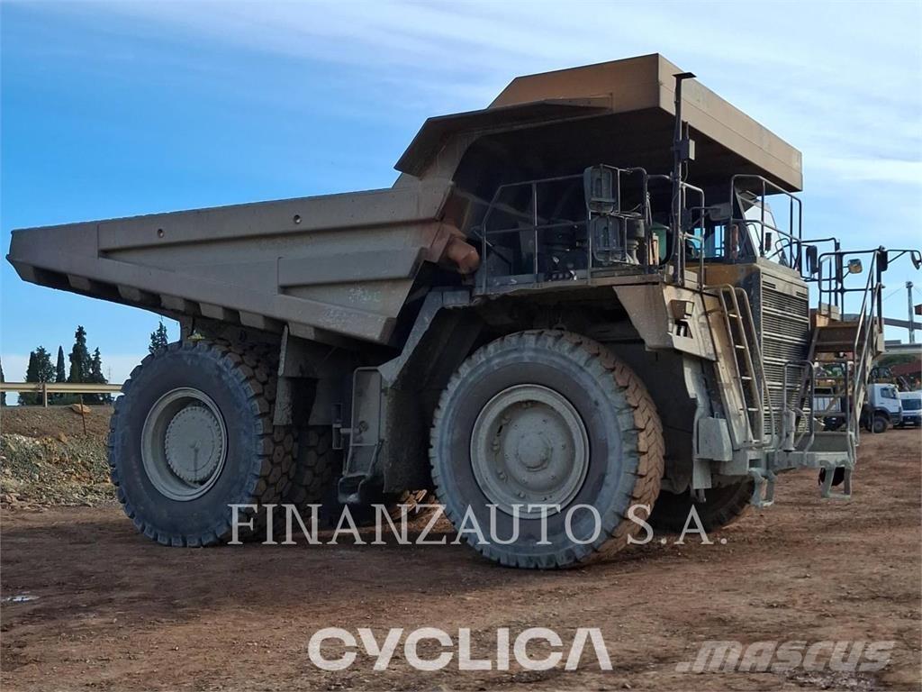 Komatsu HD785-7 Zglobni demperi