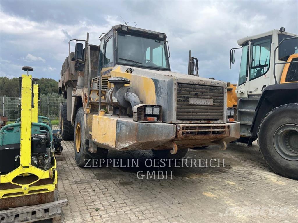 Komatsu HM300-2 Zglobni demperi