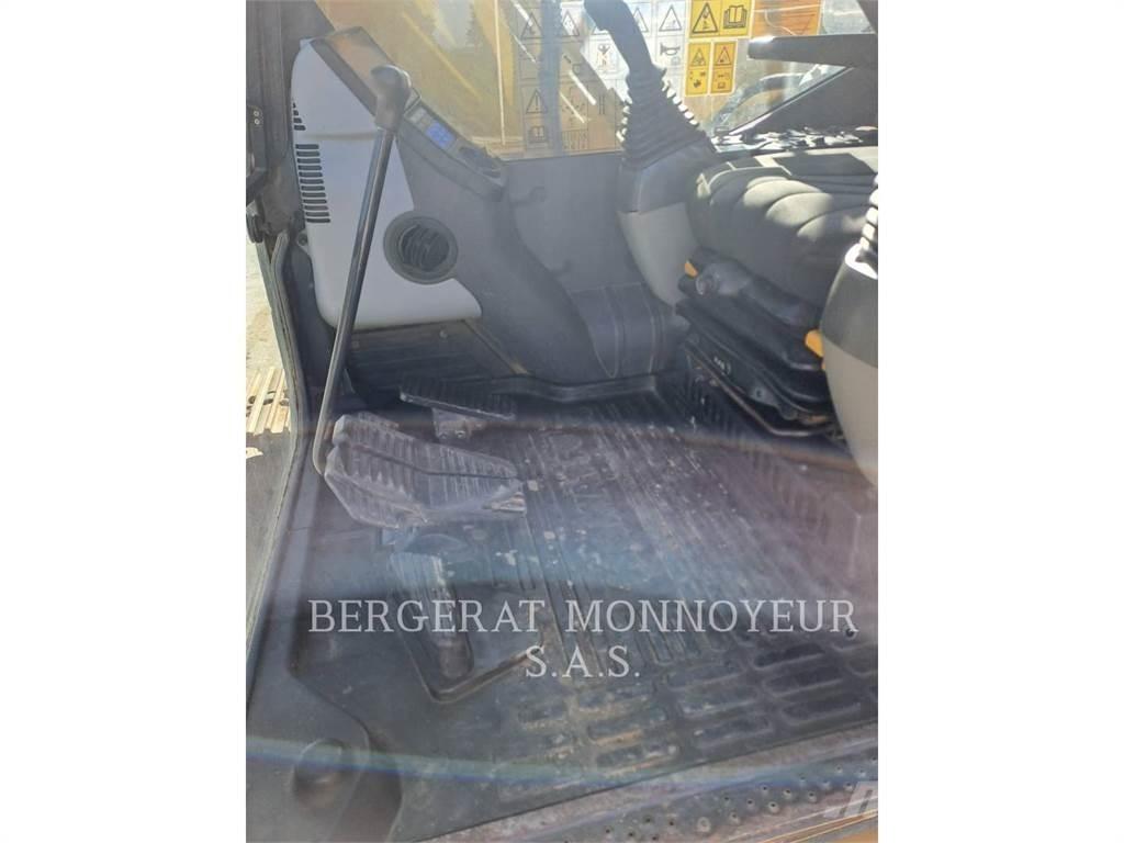Komatsu PC130 Bageri gusjeničari