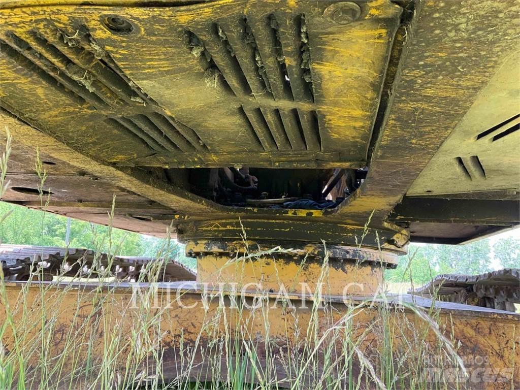 Komatsu PC220 Bageri gusjeničari
