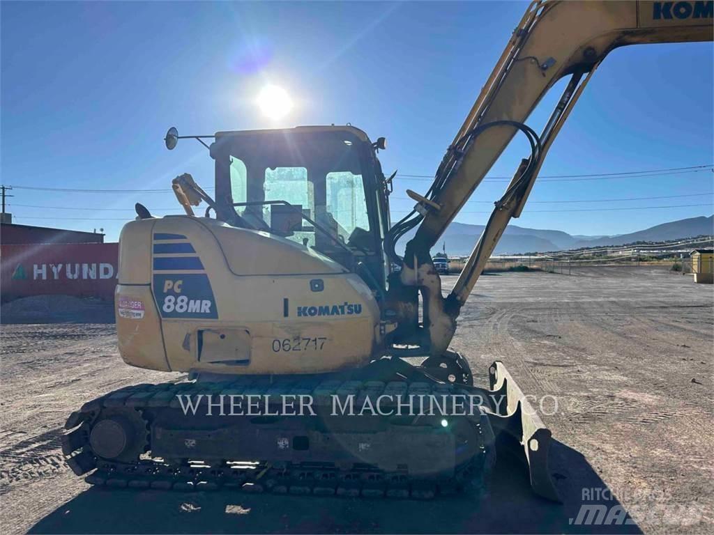 Komatsu PC88MR-10 Bageri gusjeničari