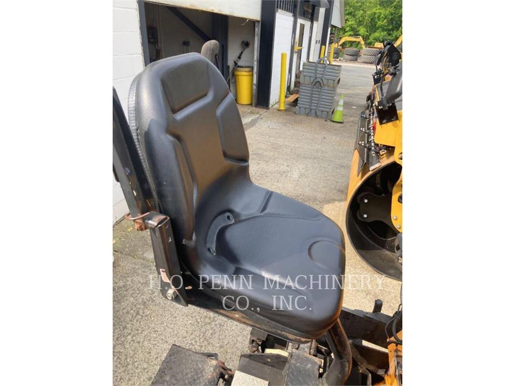 LeeBoy 8515 Asfaltni finišeri