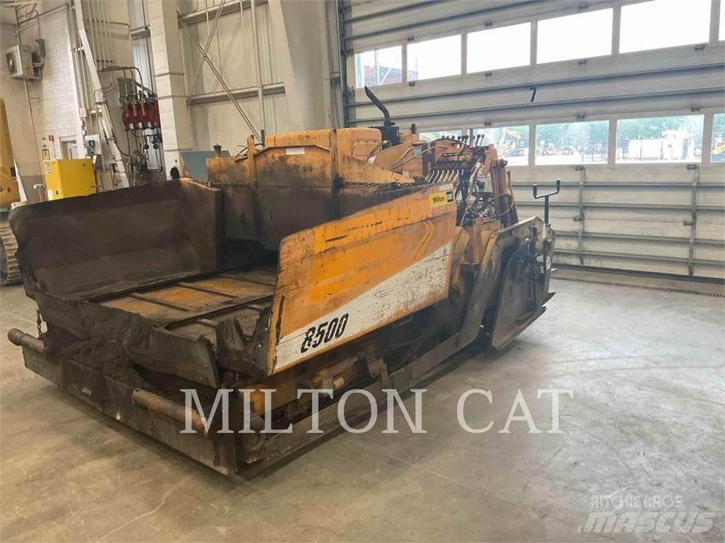 LeeBoy L8500T Asfaltni finišeri