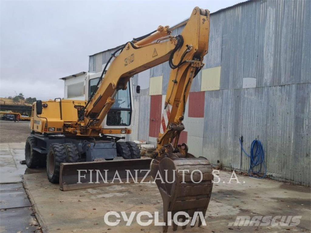 Liebherr A310B Bageri na kotačima