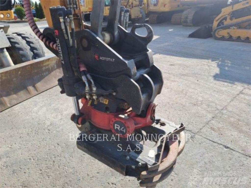 Liebherr A913 Bageri na kotačima