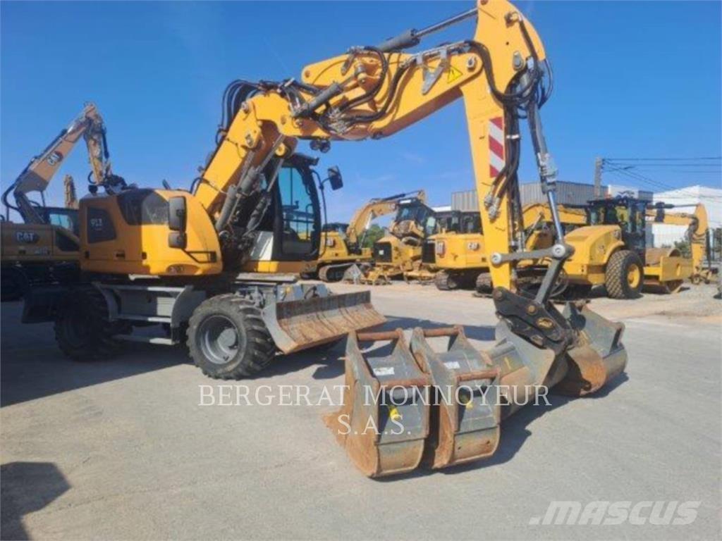 Liebherr A913 Bageri na kotačima