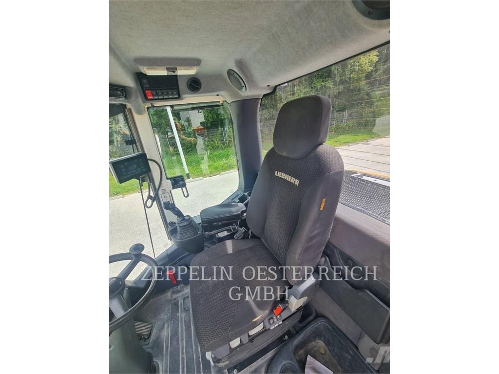 Liebherr L526 Utovarivači na kotačima