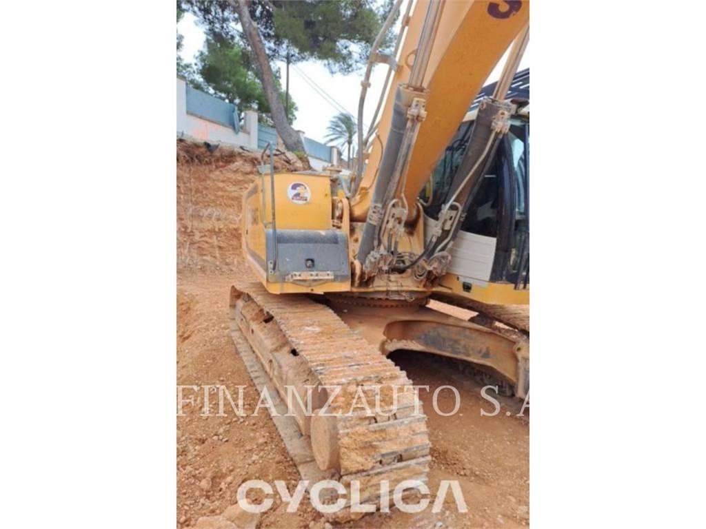 Liebherr R946 Bageri gusjeničari
