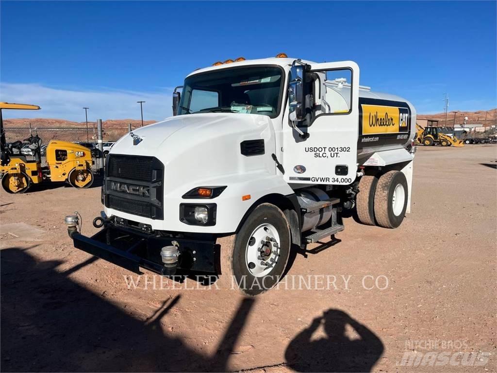 Mack WT2000 A Kamioni cisterne