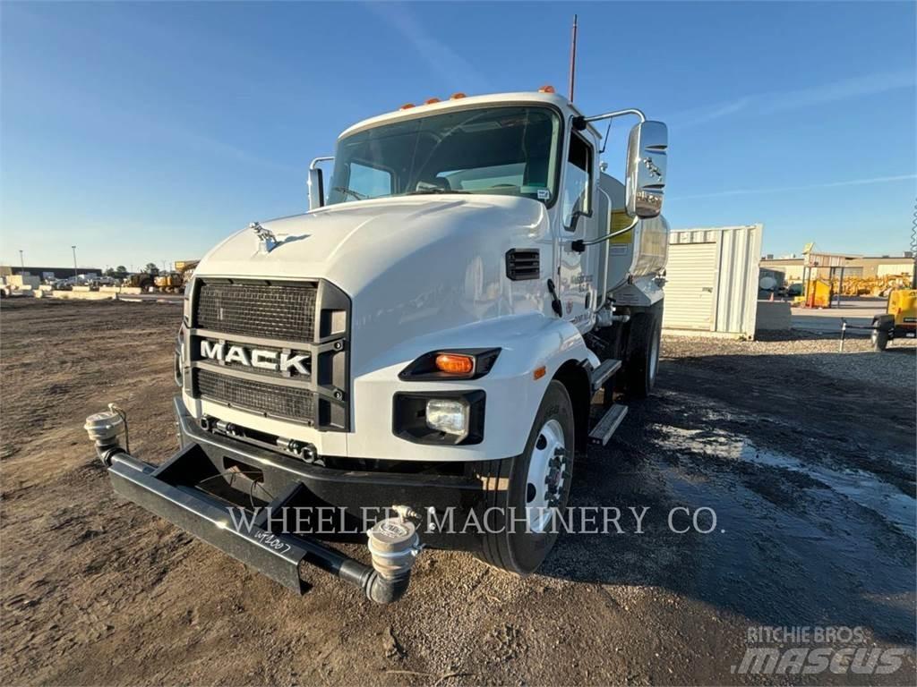 Mack WT2000 A Kamioni cisterne