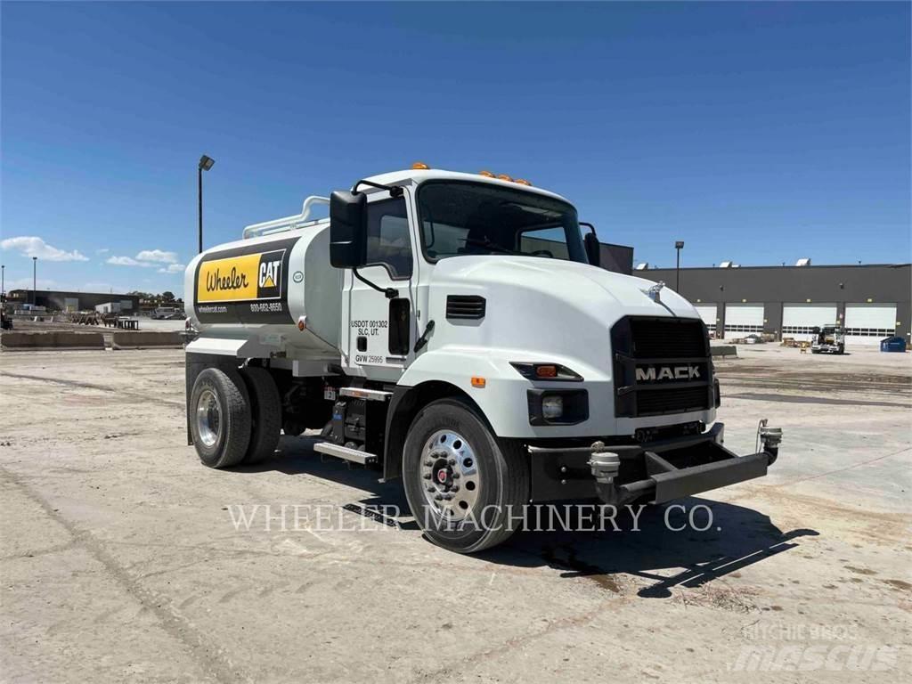 Mack WT2000 A Kamioni cisterne