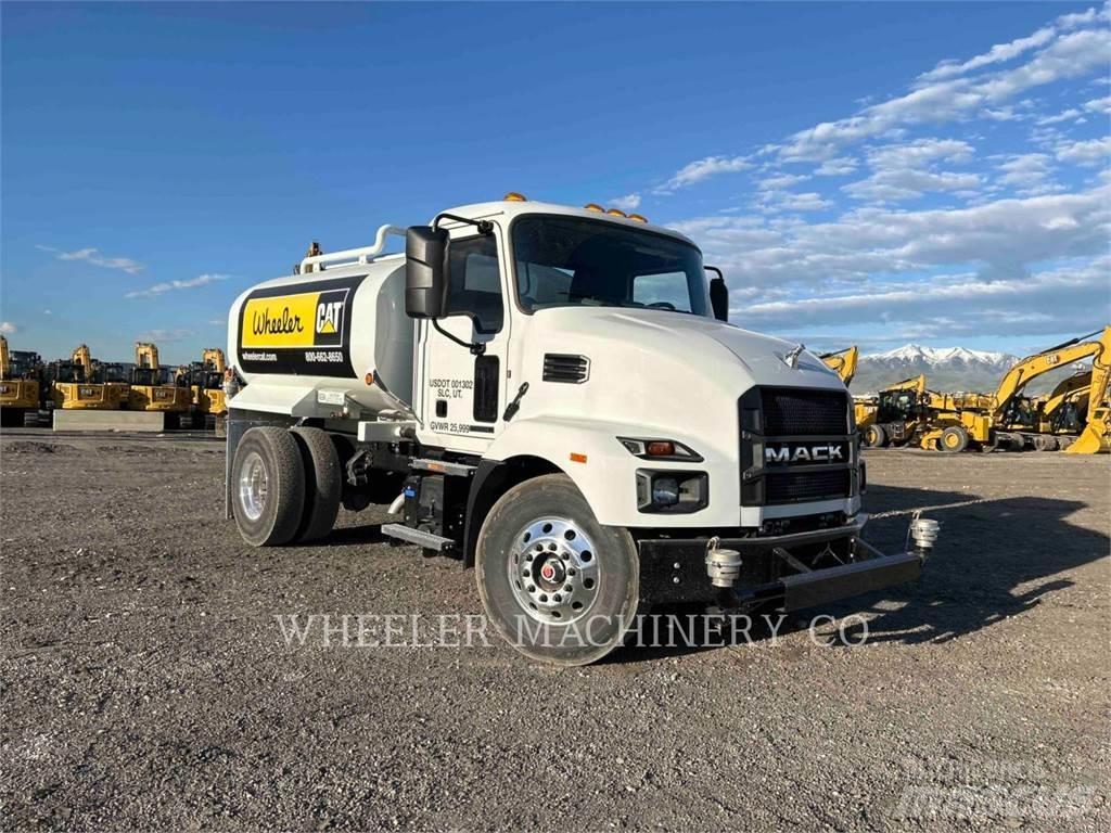 Mack WT2000 A Kamioni cisterne