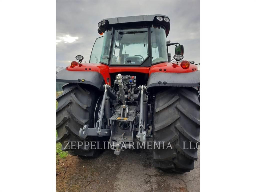 Massey Ferguson MF7724S Traktori