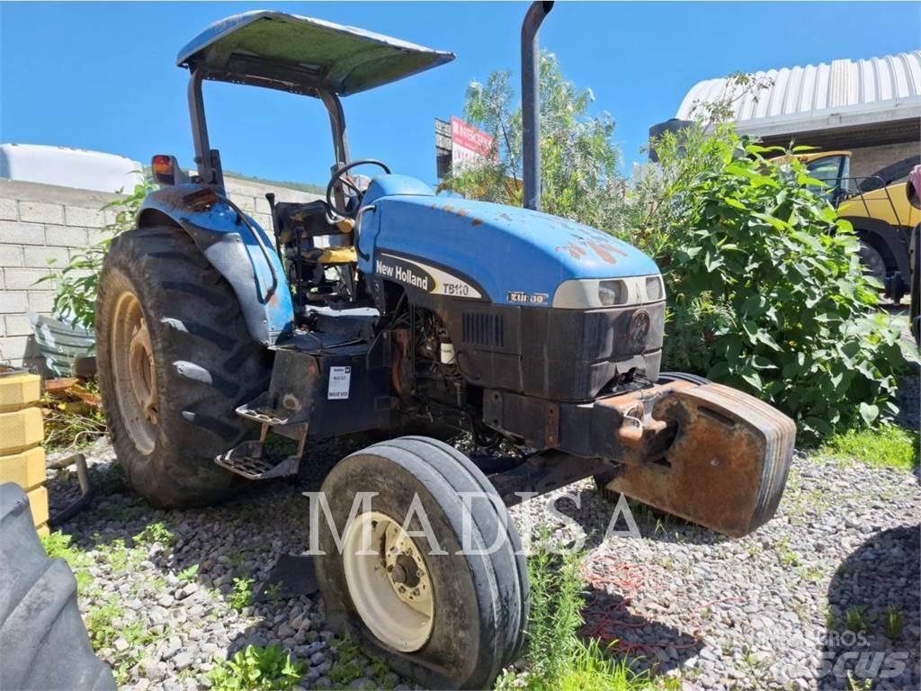 New Holland TB110 Traktori