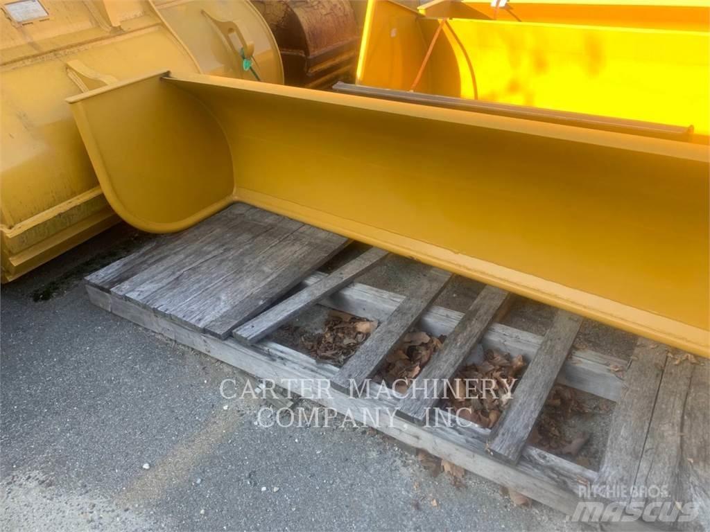 Protec SNOW TURF PUSHER Sniježne freze