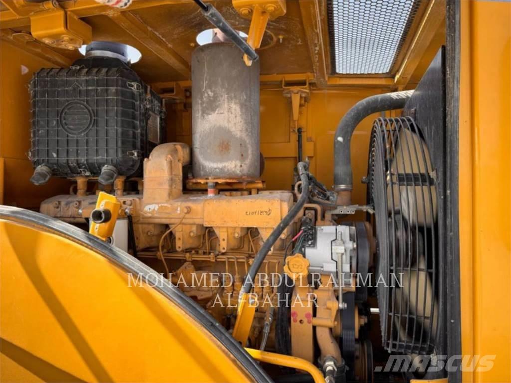 SEM MACHINERY SEM660D Utovarivači na kotačima