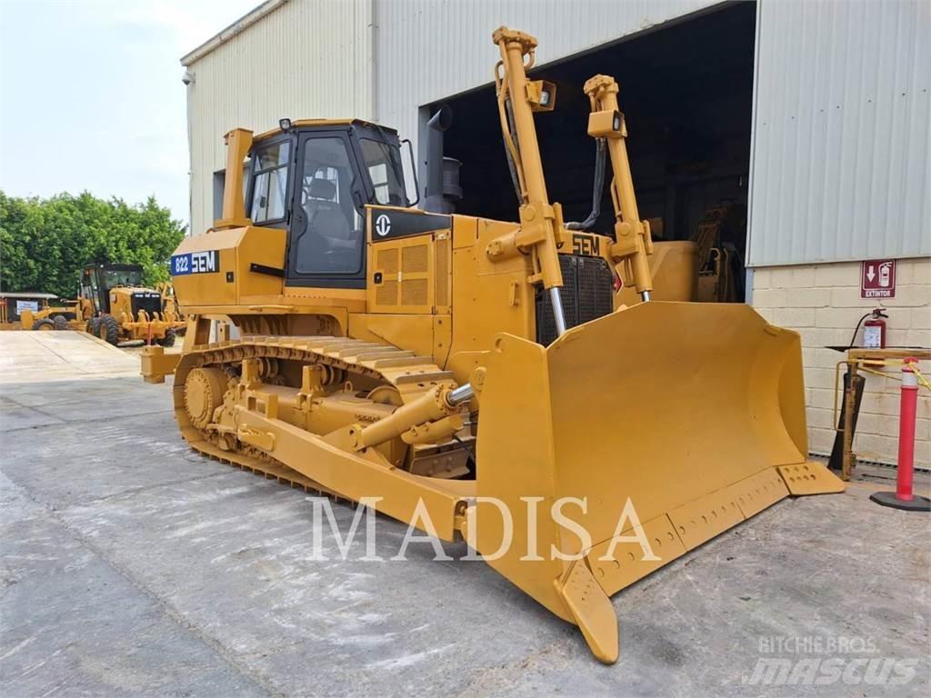 SEM MACHINERY SEM822 Buldožeri gusjeničari