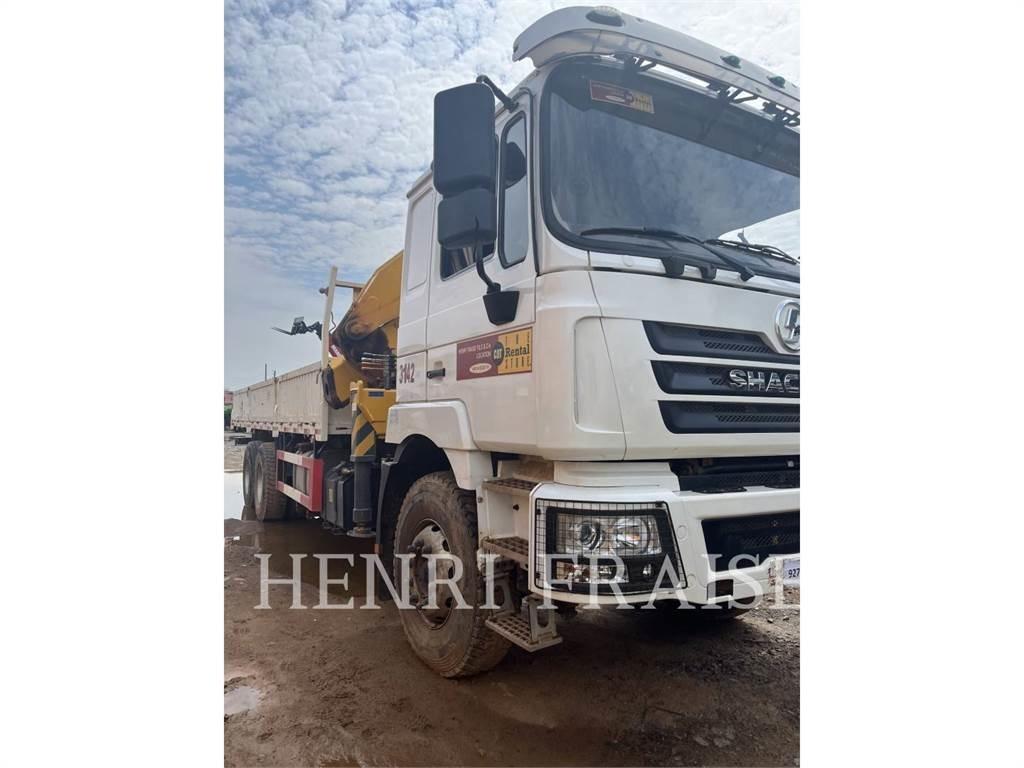 Shacman CAMION GRUE 12T Rabljene dizalice za težak teren