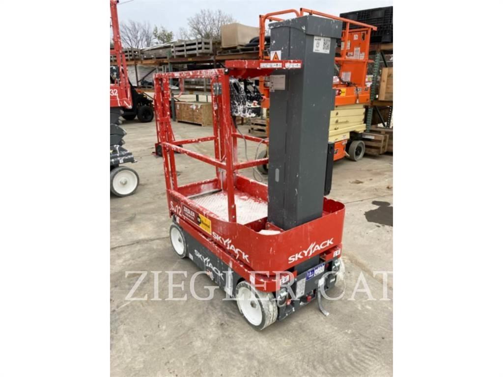 Skyjack SJ12 Škaraste platforme