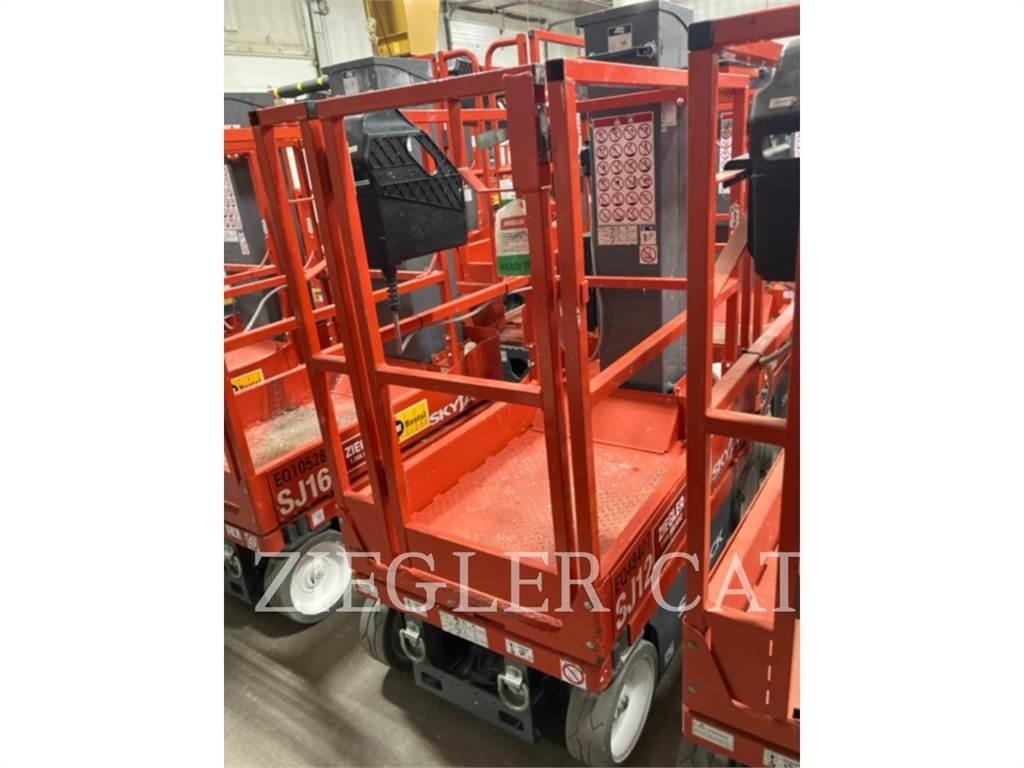 Skyjack SJ12 Škaraste platforme
