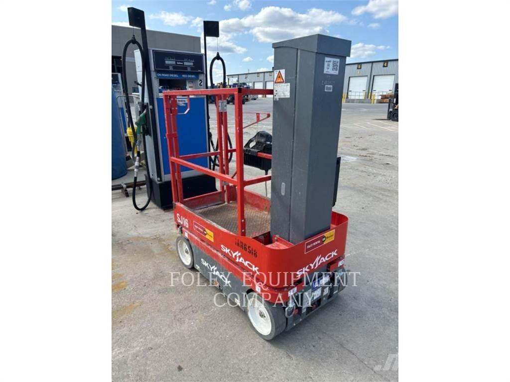Skyjack SJ16 Škaraste platforme