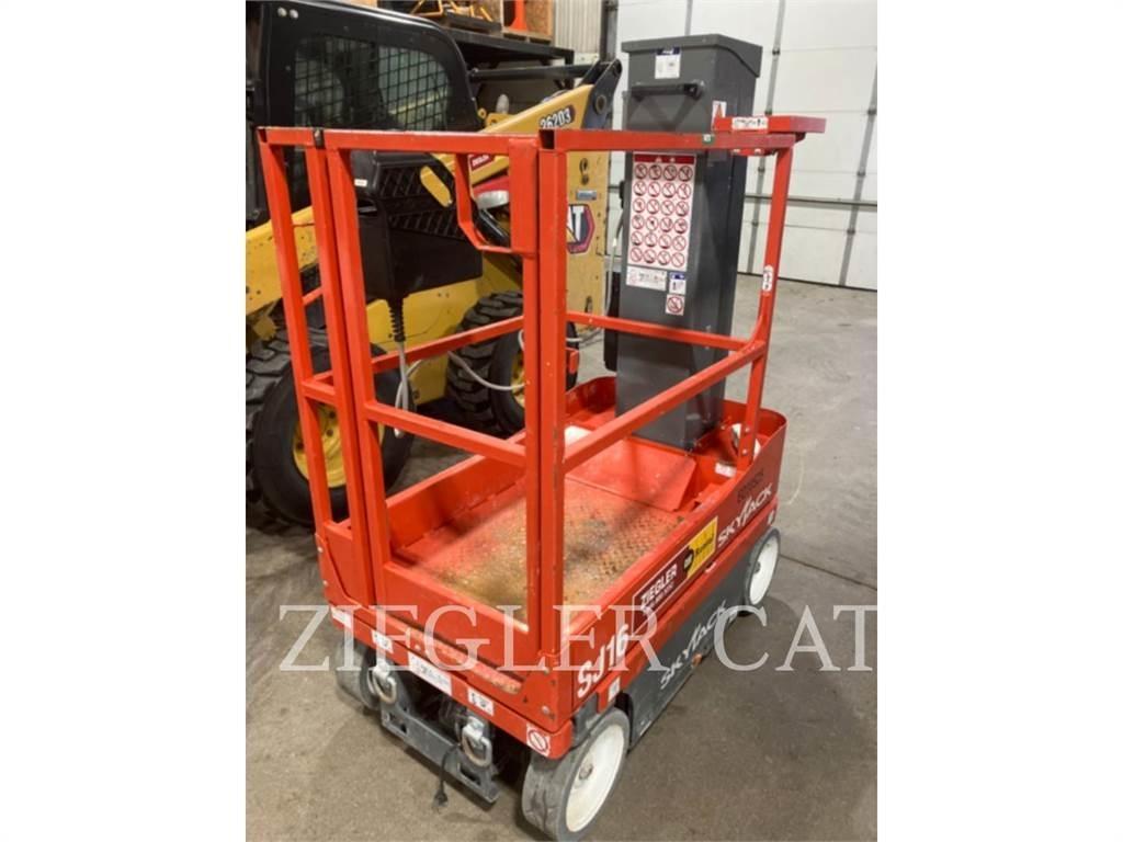 Skyjack SJ16 Škaraste platforme