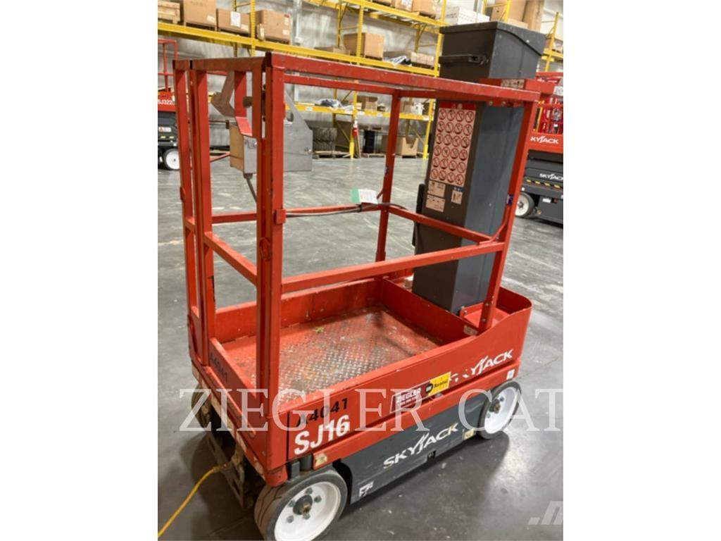 Skyjack SJ16 Škaraste platforme