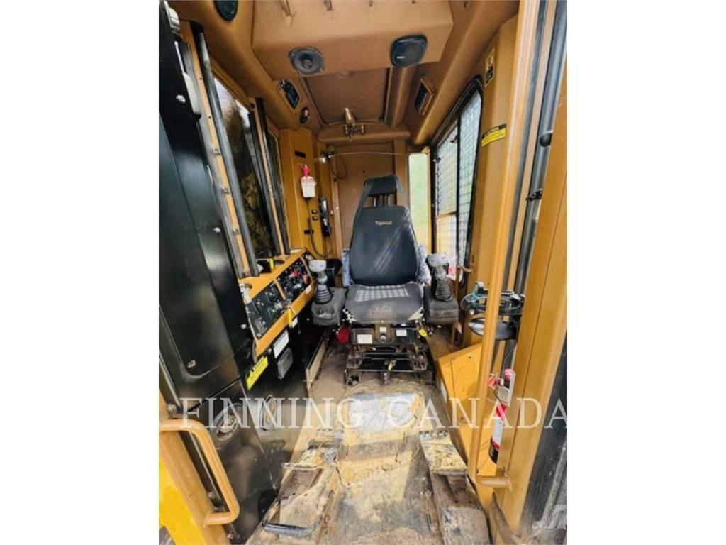 Tigercat 870C Strojevi za sječu stabala