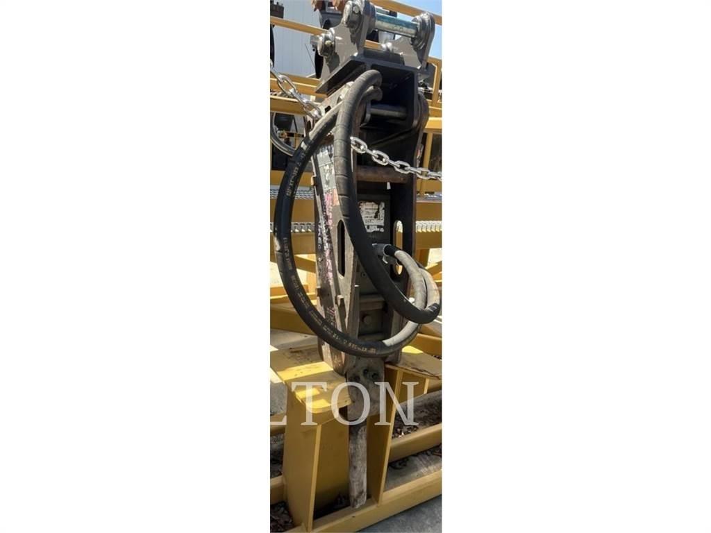  TNB-4M HYDRAULIC HAMMER Čekići