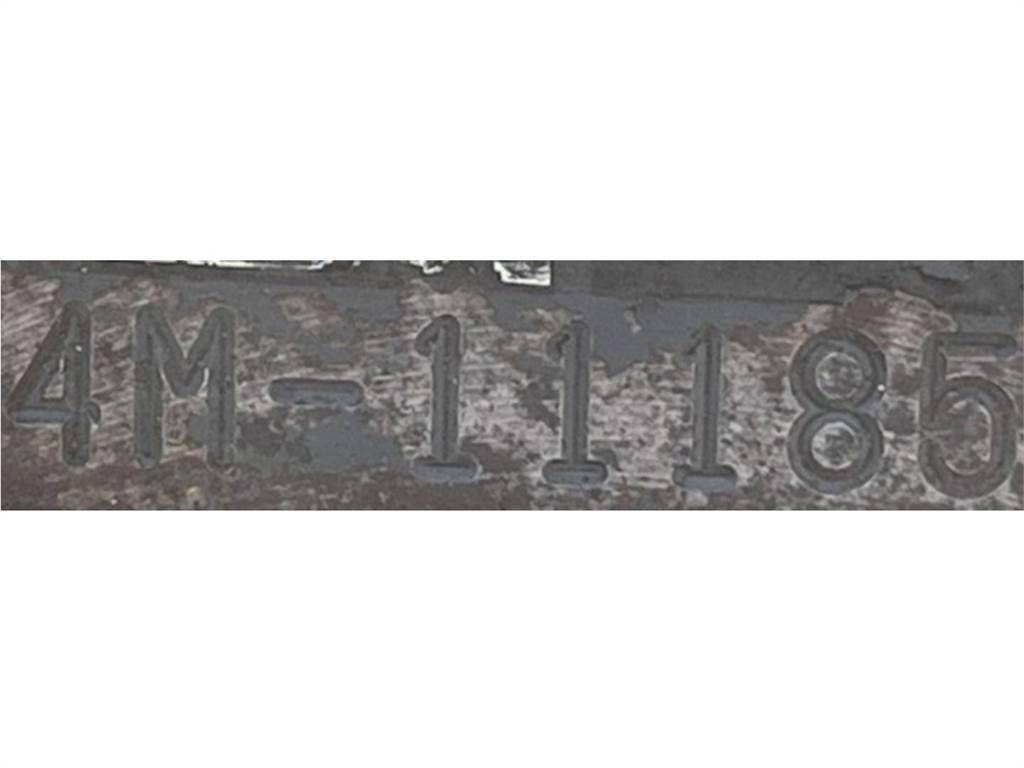  TNB-4M HYDRAULIC HAMMER Čekići
