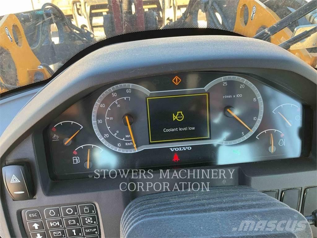 Volvo L60H. Utovarivači na kotačima