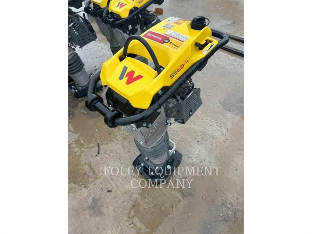 Wacker BS68-4 Kompaktori zemlje