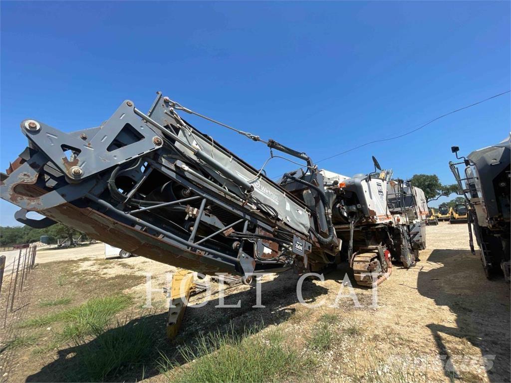 Wirtgen W220 Asfaltne hladne glodalice