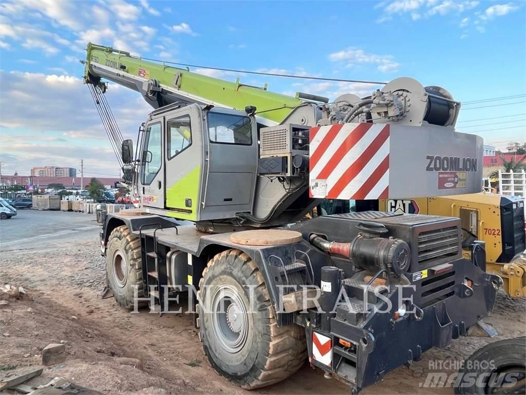 Zoomlion ZRT600 Rabljene dizalice za težak teren