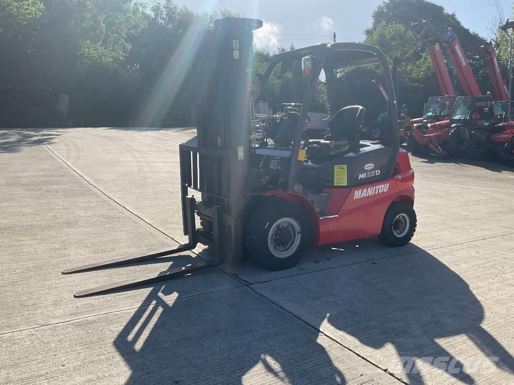 Manitou MI 25 G Teleskopski viličari