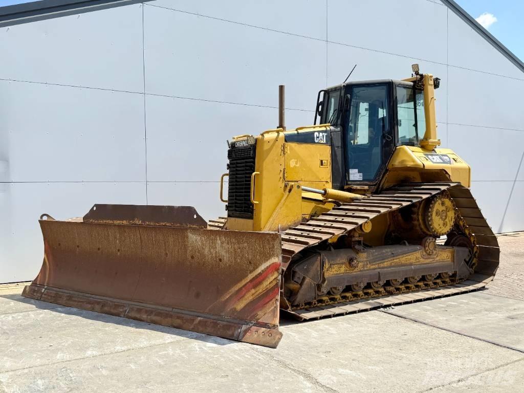 CAT D6N Buldožeri gusjeničari