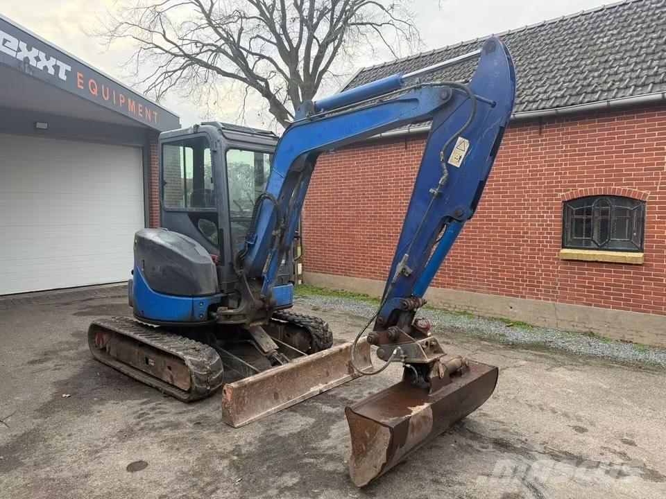 Hitachi ZX 35 U-2 Mini bageri <7t