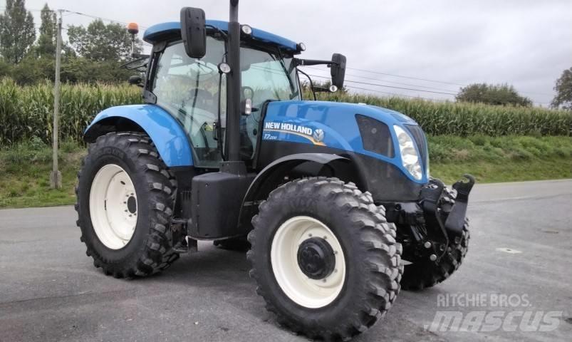 New Holland T 7.200 Traktori