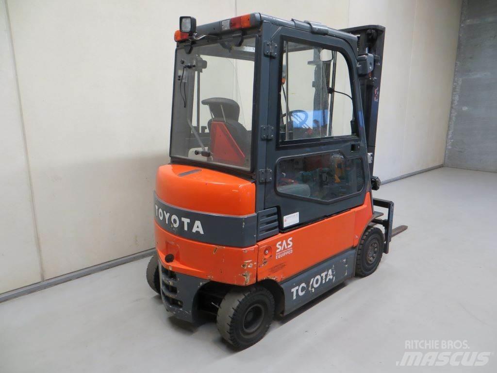 Toyota 7FBMF20 Električni viličari