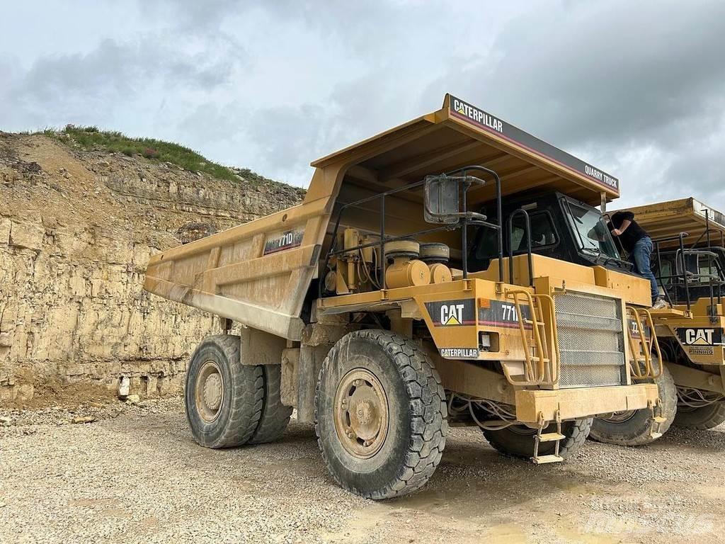 CAT 771D Demperi za gradilišta