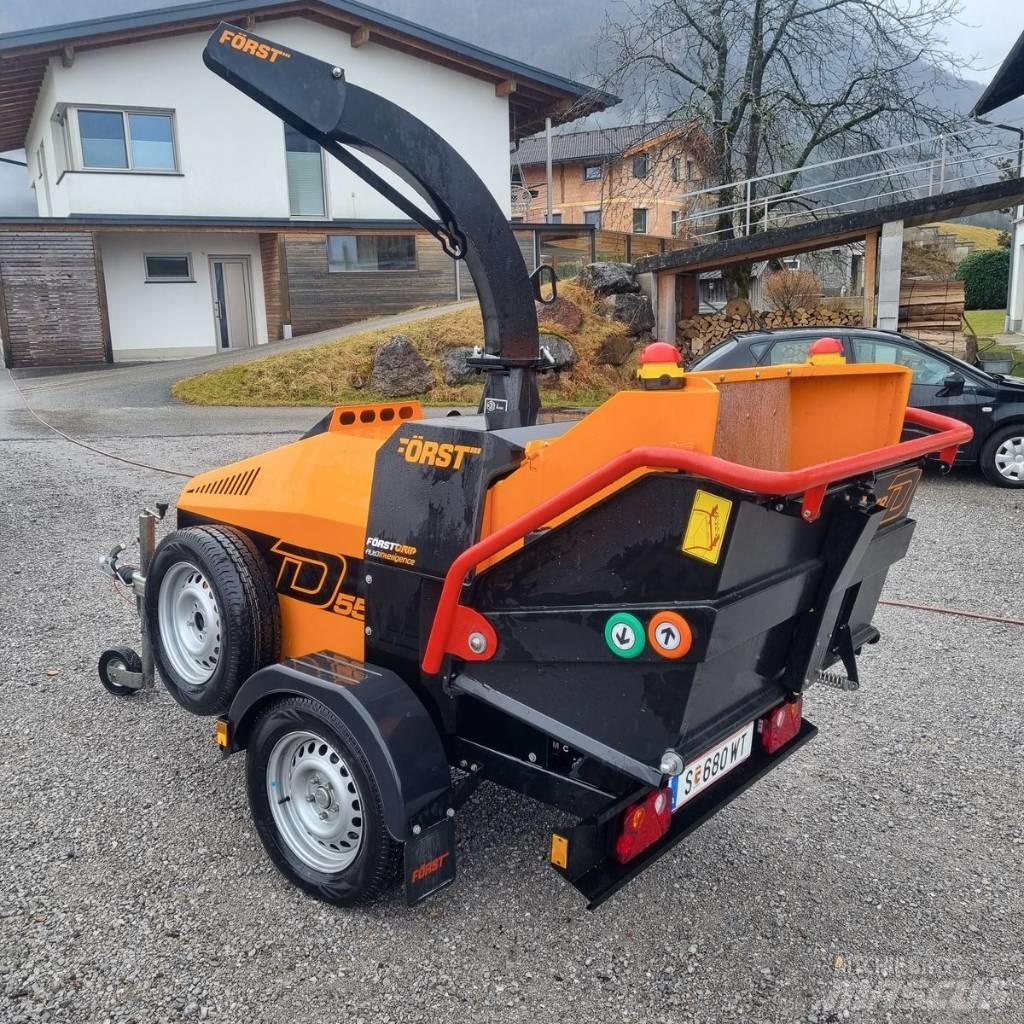  Först ST8D Drobilice za drvo / čiperi